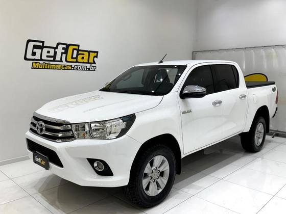TOYOTA HILUX 2.8 SRV 4X4 CD 16V DIESEL 4P AUTOMÁTICO TOYOTA HILUX 2.8 SRV 4X4 CD 16V DIESEL 4P AUTOMÁTICO